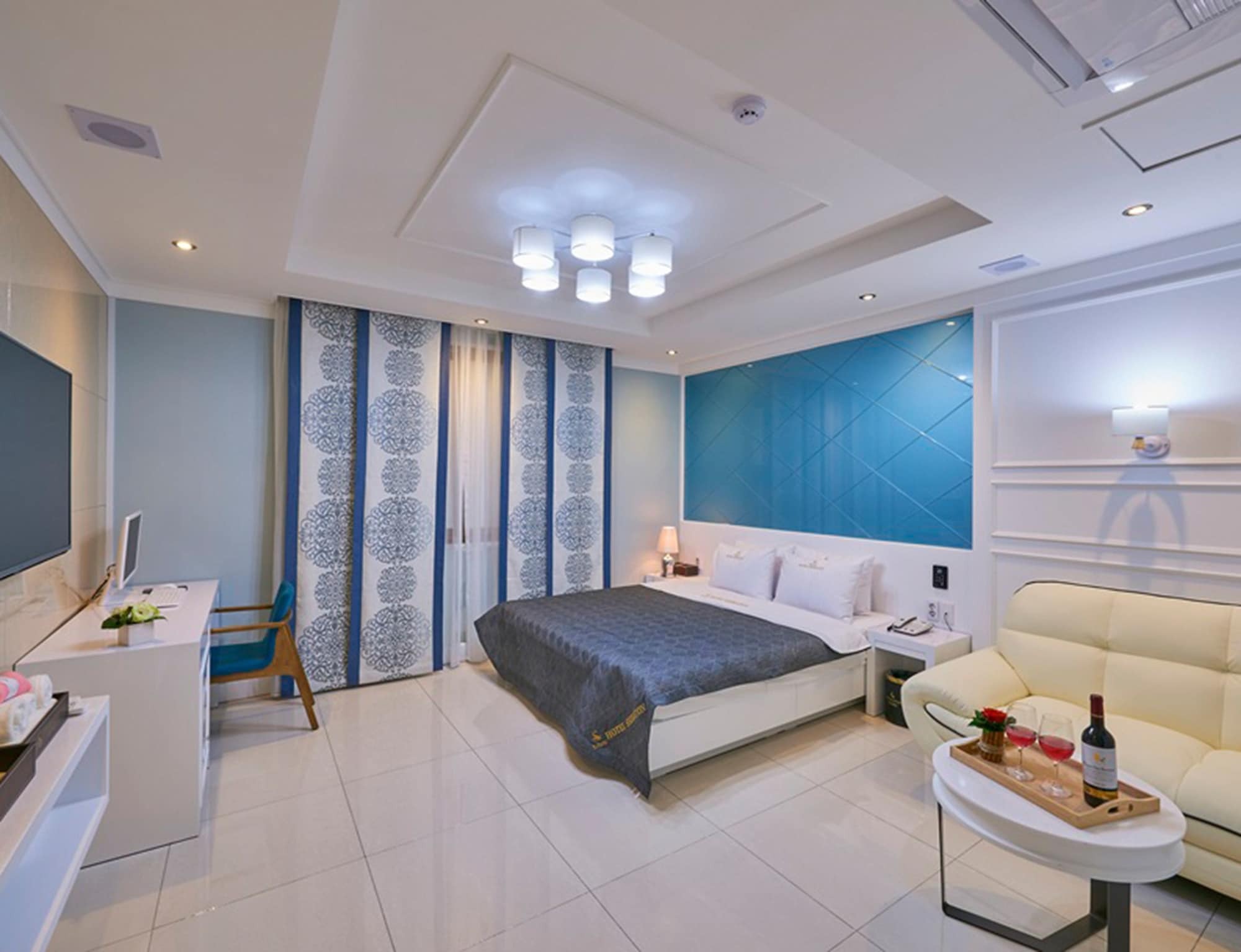 Shell Stone Yeosu Business Hotel Bagian luar foto